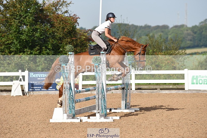 230906A-100436-00016 - British Novice & 90cm Open