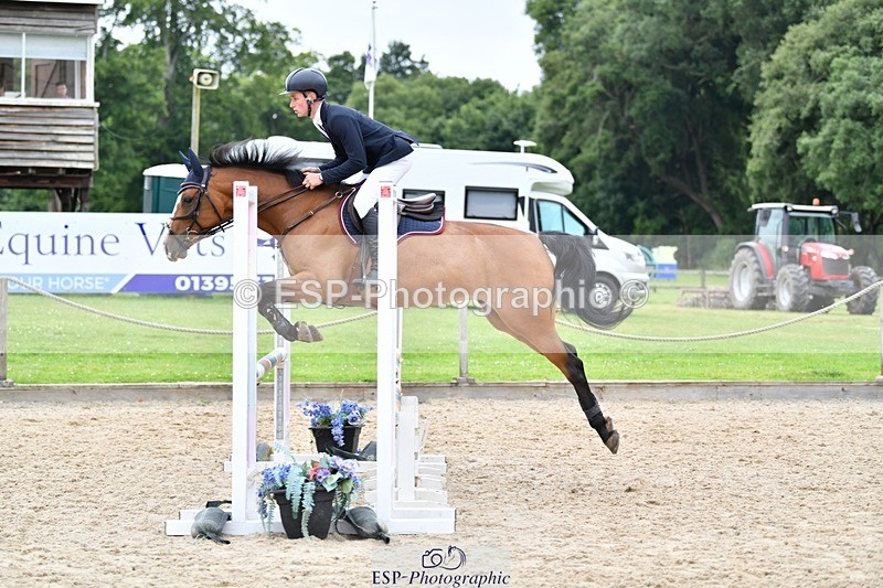 240712-094935-32613 - Cls 137 British Novice and 90cm Open
