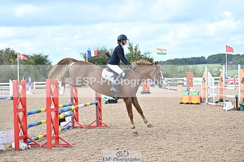 241005A-114834-03567 - SAT Cls 17 95cm Amateur Quali