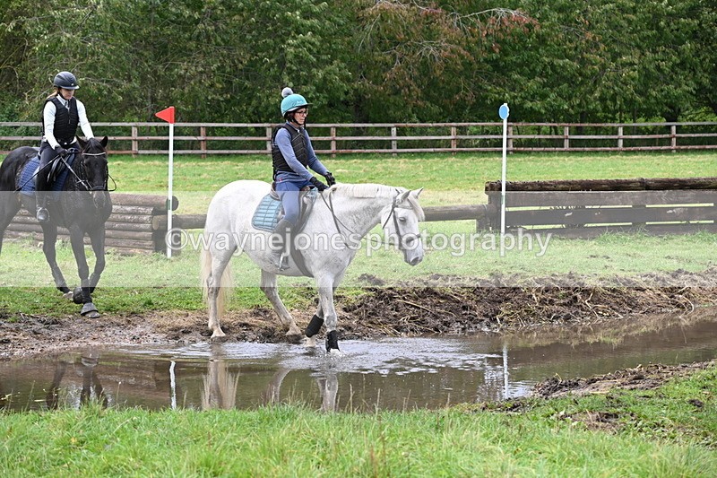 WJ6_6054 - Time at Photographer 12:41 to 13:05