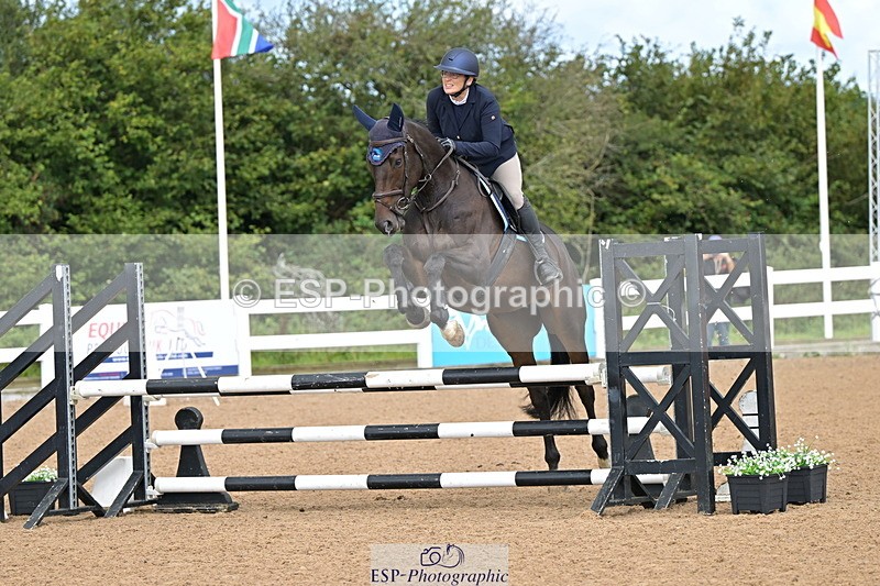 240912A-101001-00923 - Cls 8 Snr British Novice and 90cm Open