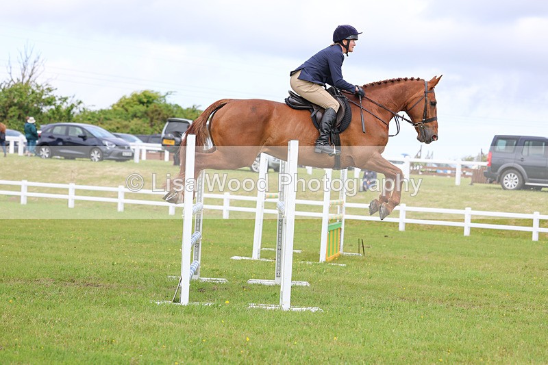 3E7A7012 - Class 11: Senior Newcomers/1.10 open