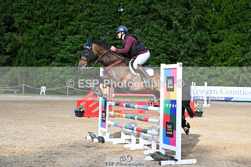 240706-183032-17710 - Cls 39 1.05m Amateur Quali and Open