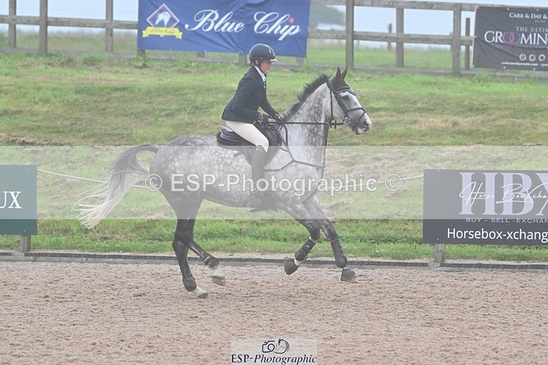 240813-194624-01012 - Classes 7 A&B 90cm