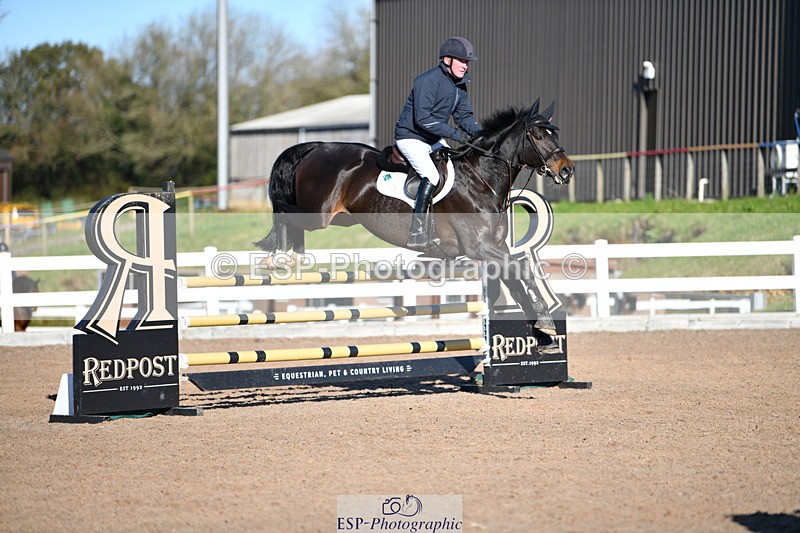 231110A-133019-00591 - Cls 5 Newcomers & 1.10m Open