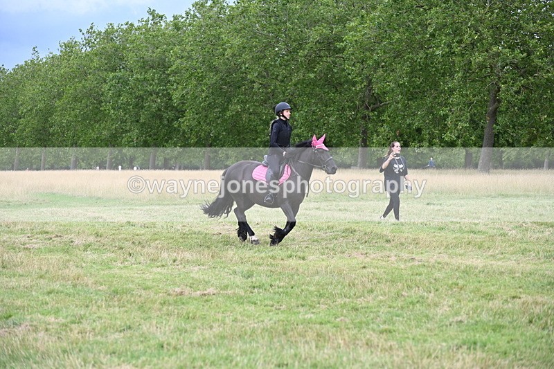 WJ6_3158 - Time at Jump 11:06 to 11:40
