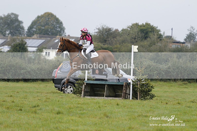  WWHT 171021 1038 - Open Novice (0.80m)  17/10/21