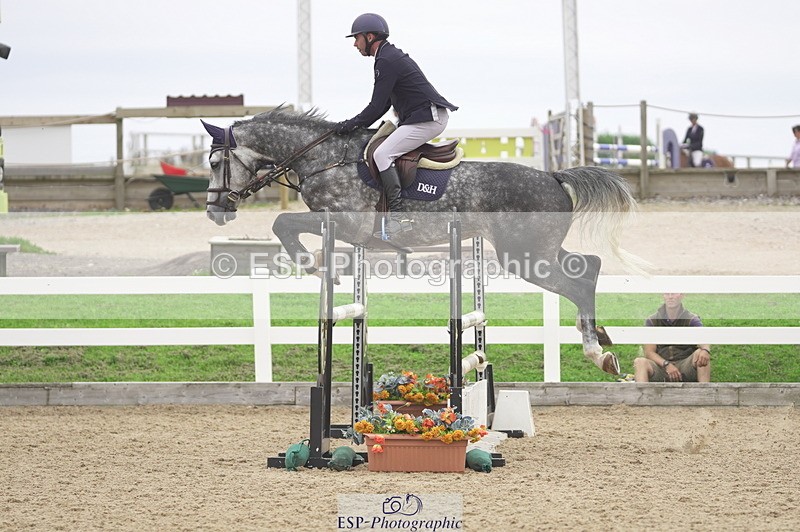 230810A-141142-02636 - Cls 4 1.05m Amateur Quali