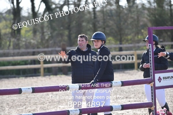 BPP_4897 - CLASS 13  Senior Discovery/ 1m Open