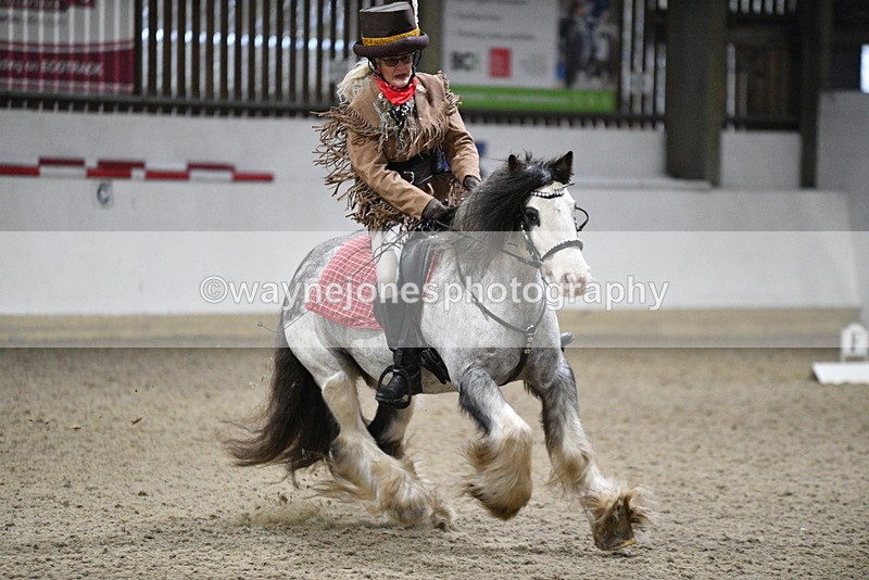 WJ5_9528 - Time 13:04 to 13:41 Fancy Dress DTM