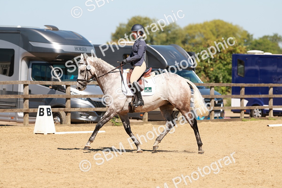 SBM_010975 - Class 7 - Novice 2