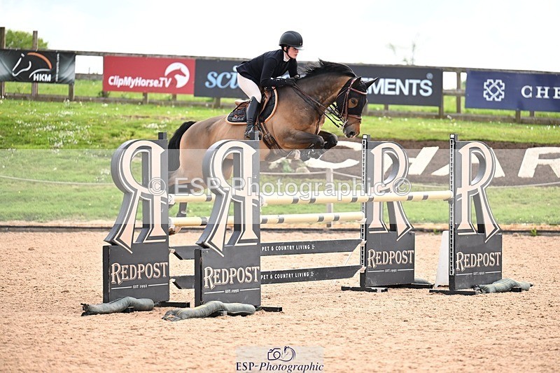 260507-102425-01496 - Cls 1 Snr Foxhunter
