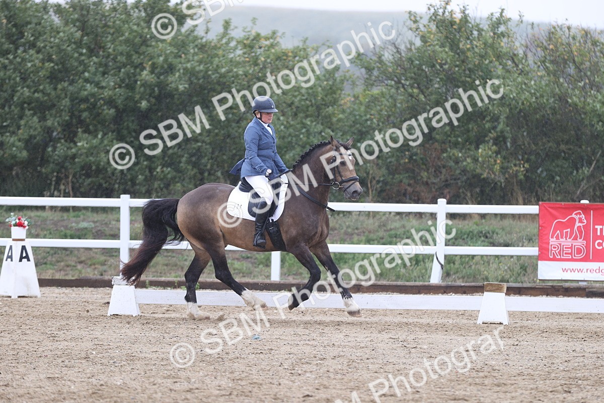SBM_004426 - Class 9 - Novice 3 Champs