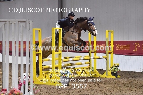BPP_3557 - SUN CLASS 19 SENIOR  0.85m Amateur Championship Qualifier