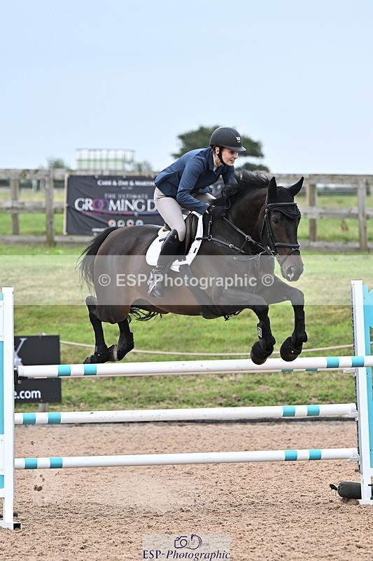 240828A-160250-01266 - Cls 5 Snr Foxhunter and 1.20m Open