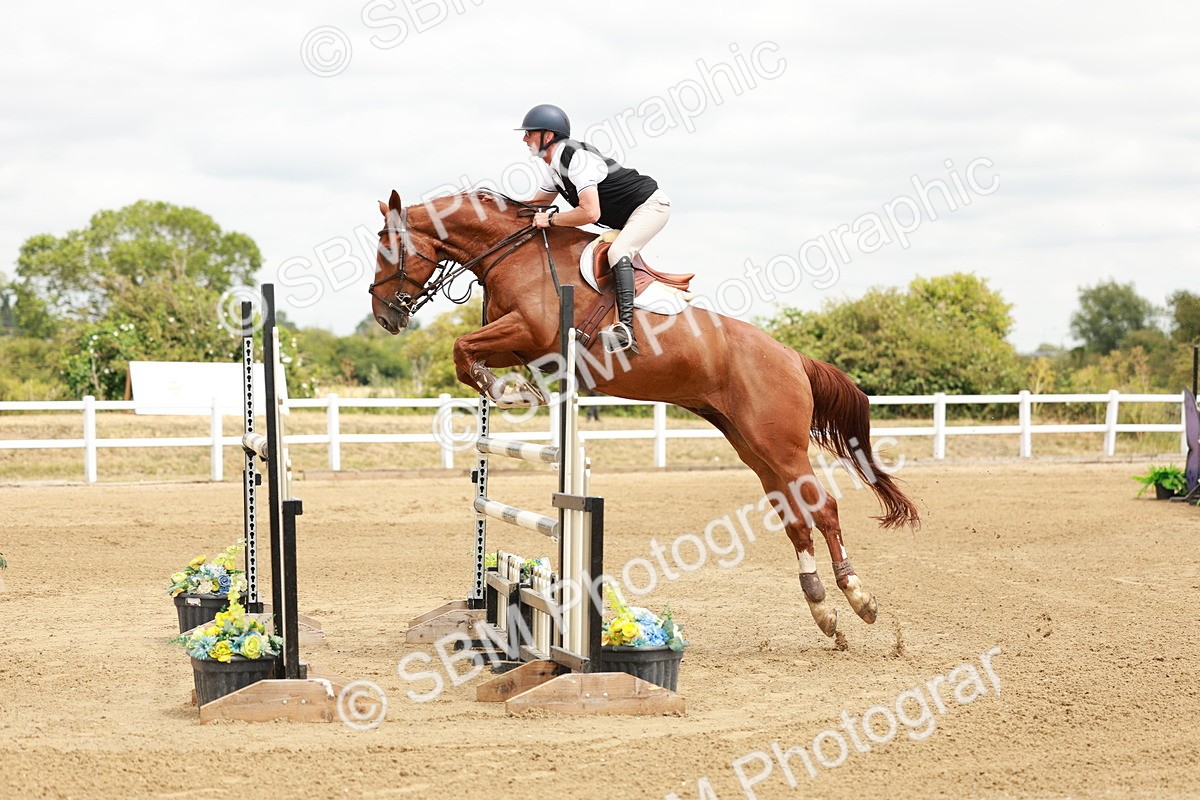SBM_018287 - Class 21 - Senior Newcomers Championship 2d Rd