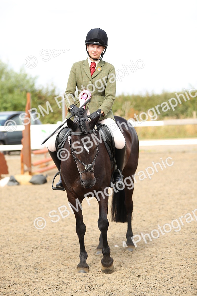 SBM_05689 - Class 48a Style & Performance 70cm (15-19)