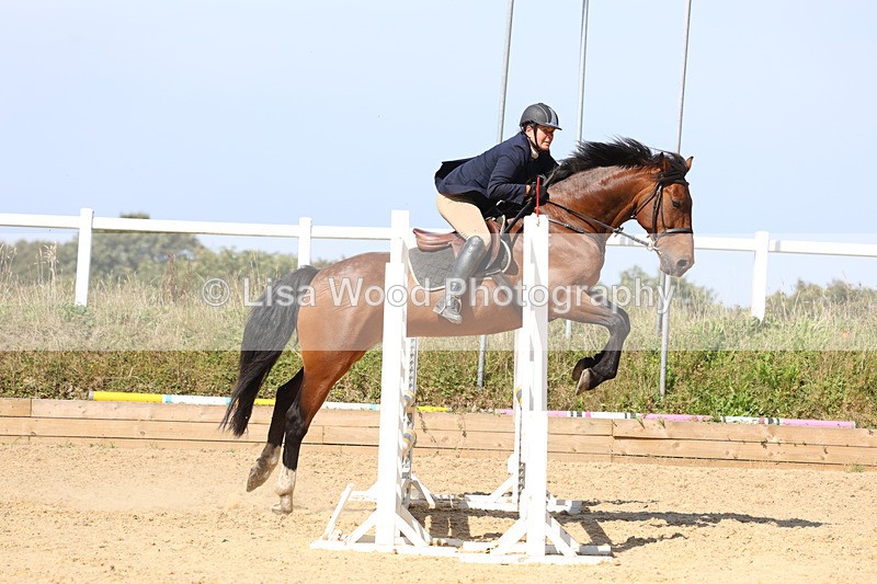 3E7A1410 - Class 9: 80cm Senior