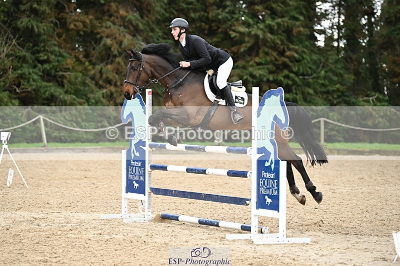 250323A-152708-05016 - Cls 25 Snr Fox & 1.20m Open