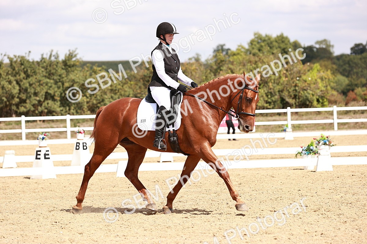 SBM_018493 - Class 17 - Novice 6