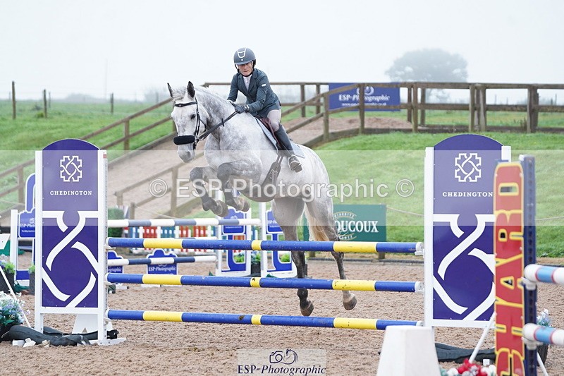 241006A-124150-06841 - Cls 20 Snr Newc & 1.10 Open