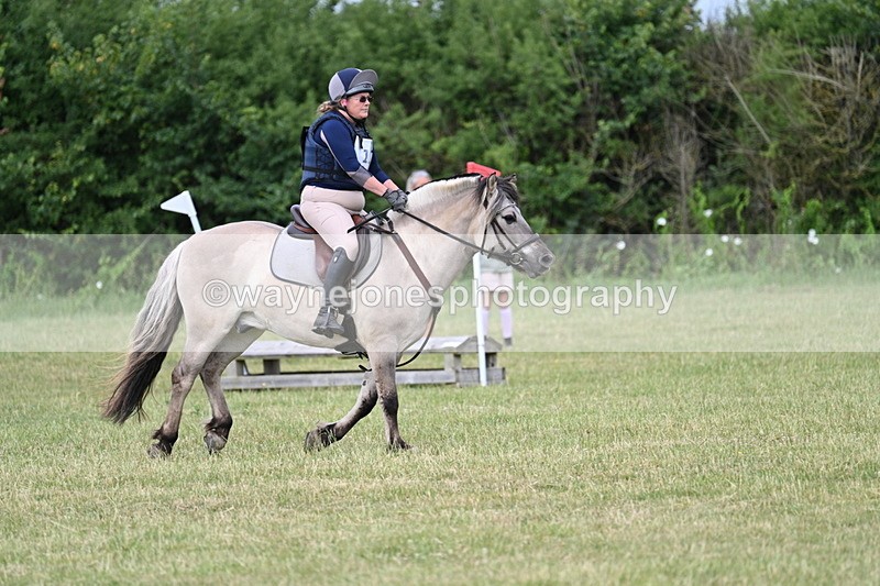 WJ7_4809 - 60cm XC Time 09:58 to 10:16