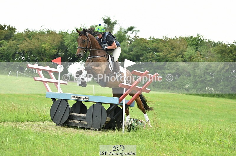 230617B-123914-00885 - XC 136