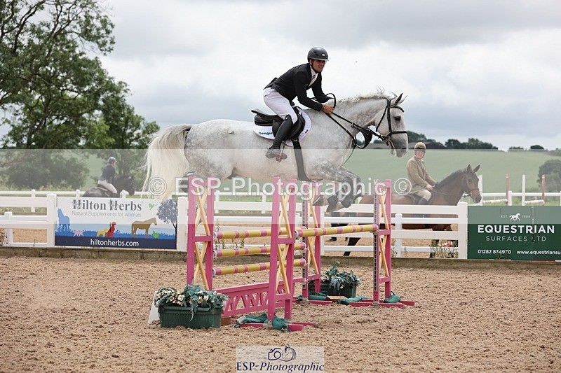 250625-130949-00858 - Cls 4 Newcomers and 1.10m Open