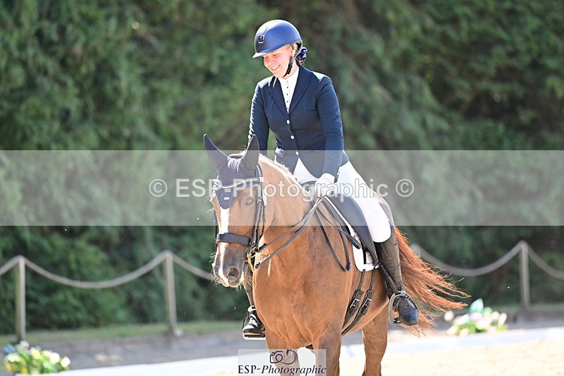 260731A-112904-00383 - Elementary Bronze 10.30 - Break