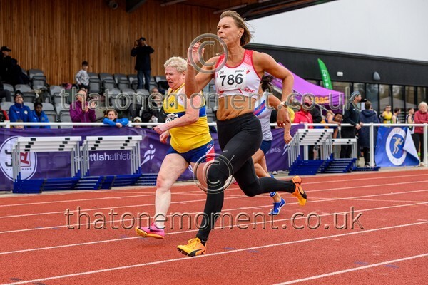 ComMast25-919248 - Track Female Set One