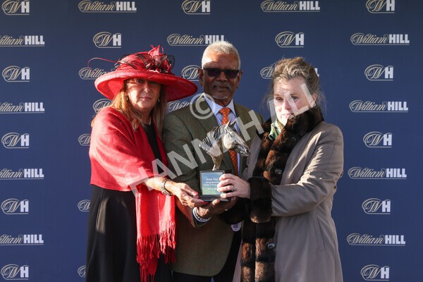 yr07102022r6-53 - Race 6 5.00pm William Hill Lengthen Your Odds EBF Novice Stakes