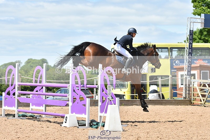 240609A-131652-05573 - Cls 18 Snr Newcomers and 1.10m Open