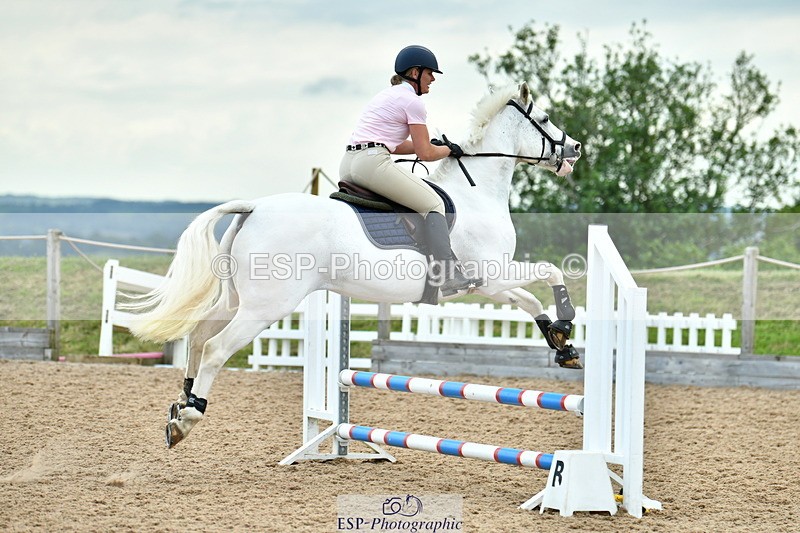 230625A-150518-04628 - Club 70cm