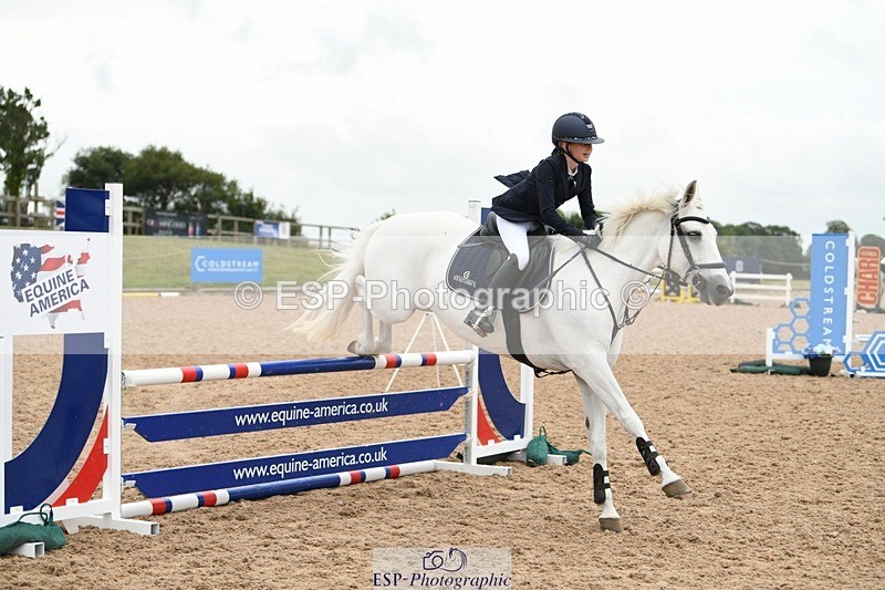 250807-104549-00322 - 80cm Round 1