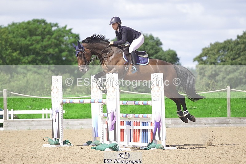 230806A-114428-01649 - Cls 13 Snr Newcomers & 1.10m Open