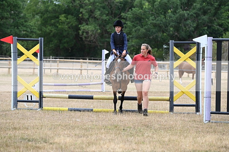 WJ6_9454 - Class 12 Minimus Jumping 45cm