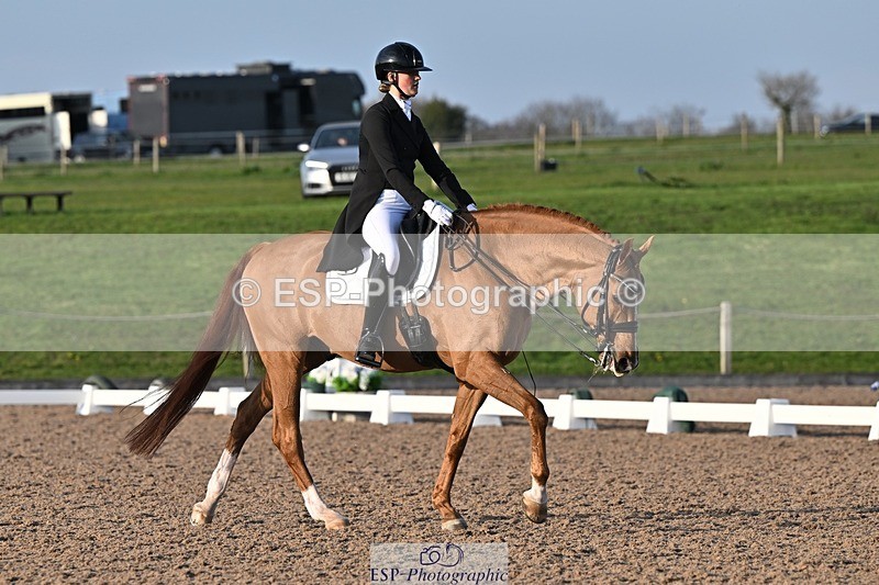 250404-183149-08692 - 150-Nathalie.Wahlund-Cerano.Gold