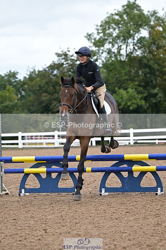 240925A-101339-00021 - Clear Round