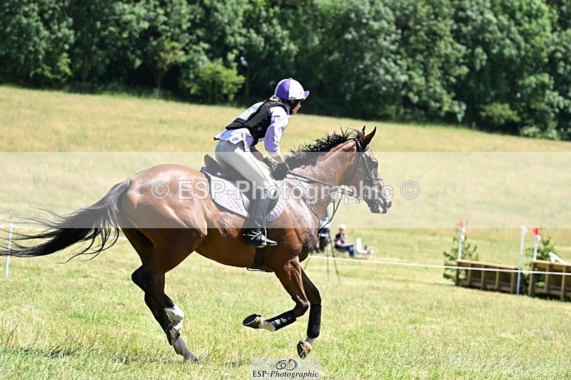 240629X-141635-4107 - 204-Becca_Robinson-VINNIE_SPARKLES