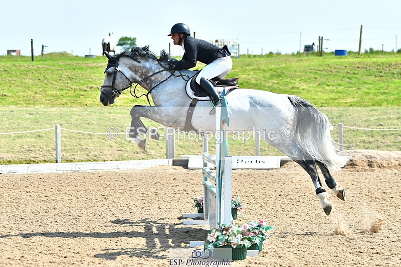 230609A-104136-00147 - Cls 1 Snr 1.05m & 1.10m Open