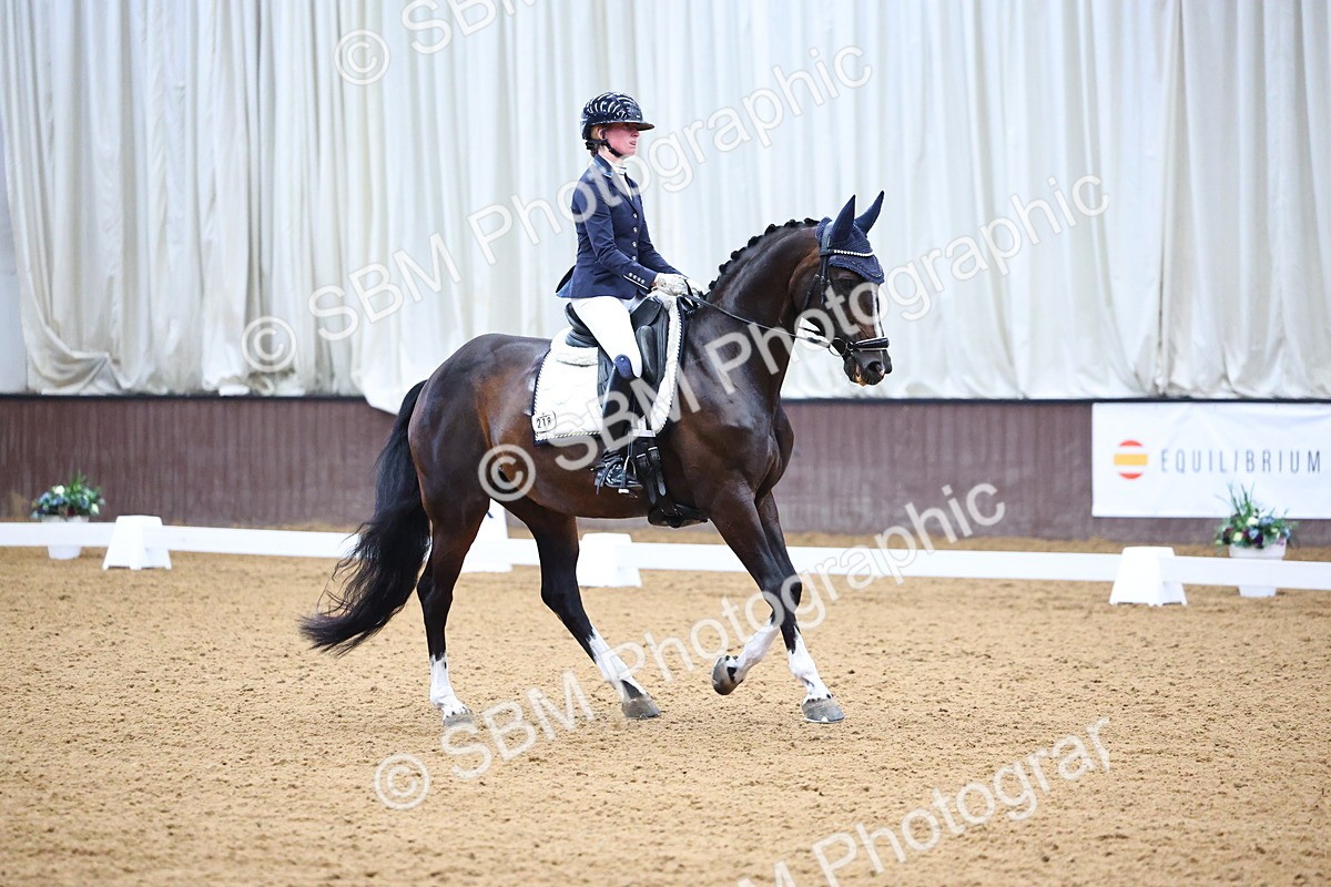 SBM_008412 - Class 8 - AM6 - 17.20-18.08