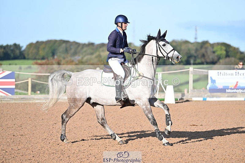 231015A-095821-07107 - Cls 28 Newcomers & 1.10m Open