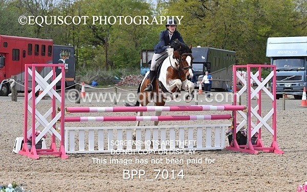 BPP_7014 - CLASS 5 FRI Veterans Show Jumping