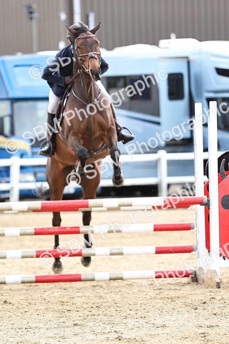 SBM_000707 - Class 3 - Senior Discovery - 1.00m