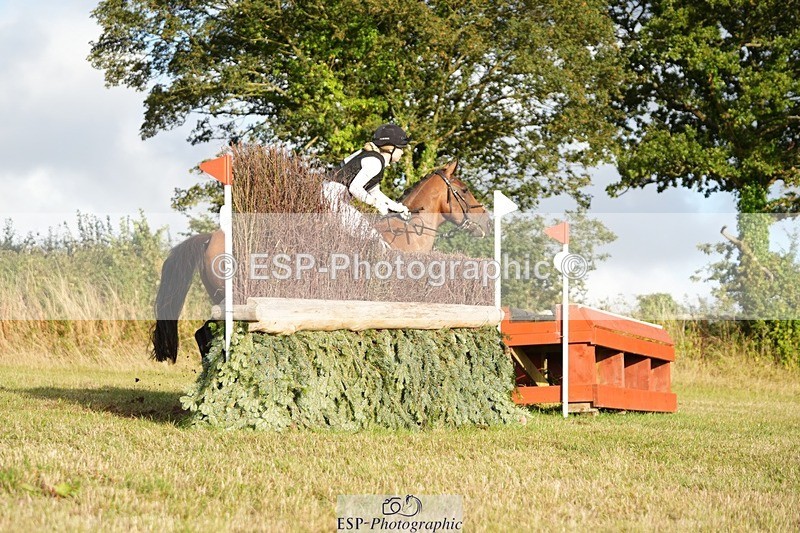 250831-182702-00183 - S-904-Iona.Stokes