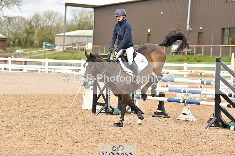 240403A-143326-00844 - Cls 4 Newcomers and 1.10m Open