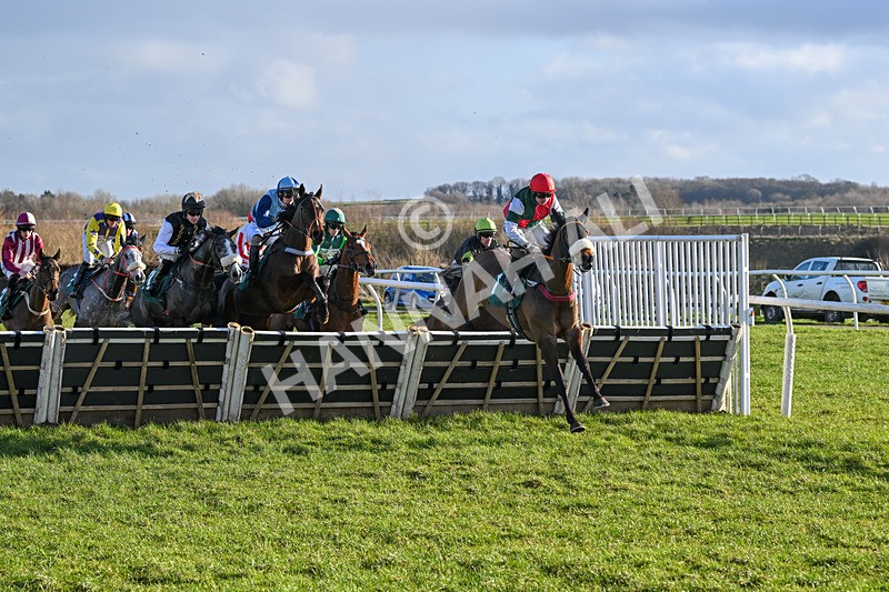 250225-Race 3-Ballyvango-7992 - Race 3