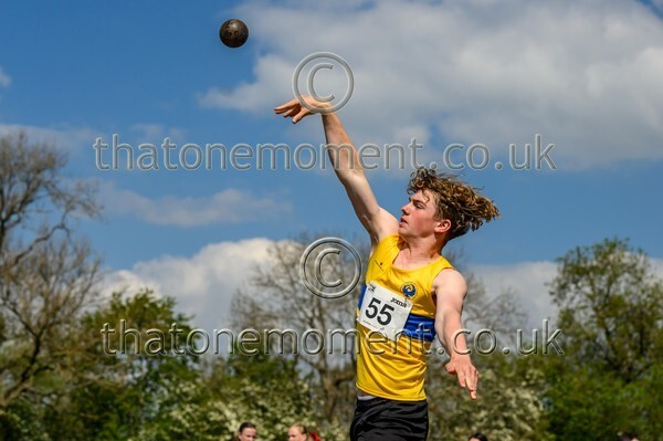 West25Sat-910461 - Field Male