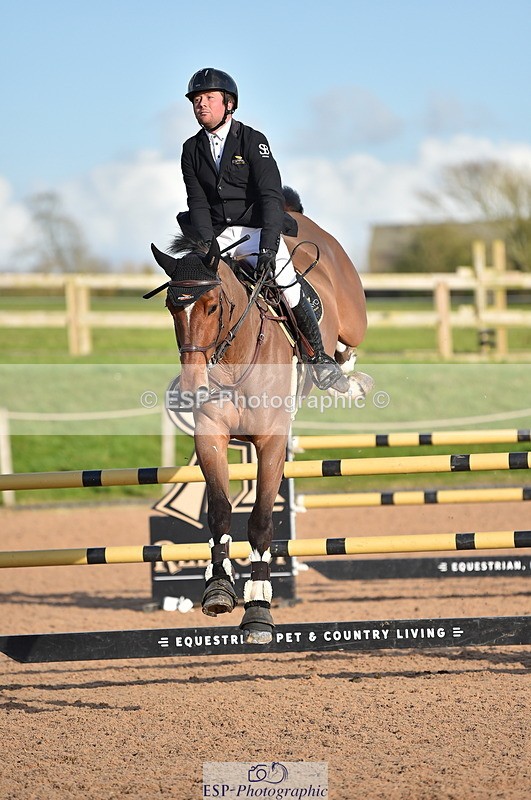240306A-160540-01929 - Cls 5 Foxhunter and 1.20m Open