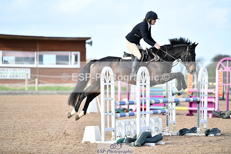 241026A-120629-01151 - SAT Cls 26+27 Club and Schools 90cm